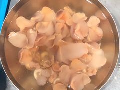 -臻鲜燕海鲜融合餐厅(金陵style店)