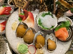 -半岛翡丽海鲜自助餐厅(观风亭店)
