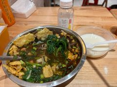 -柳州肥姨妈大骨螺蛳粉(双阳路店)