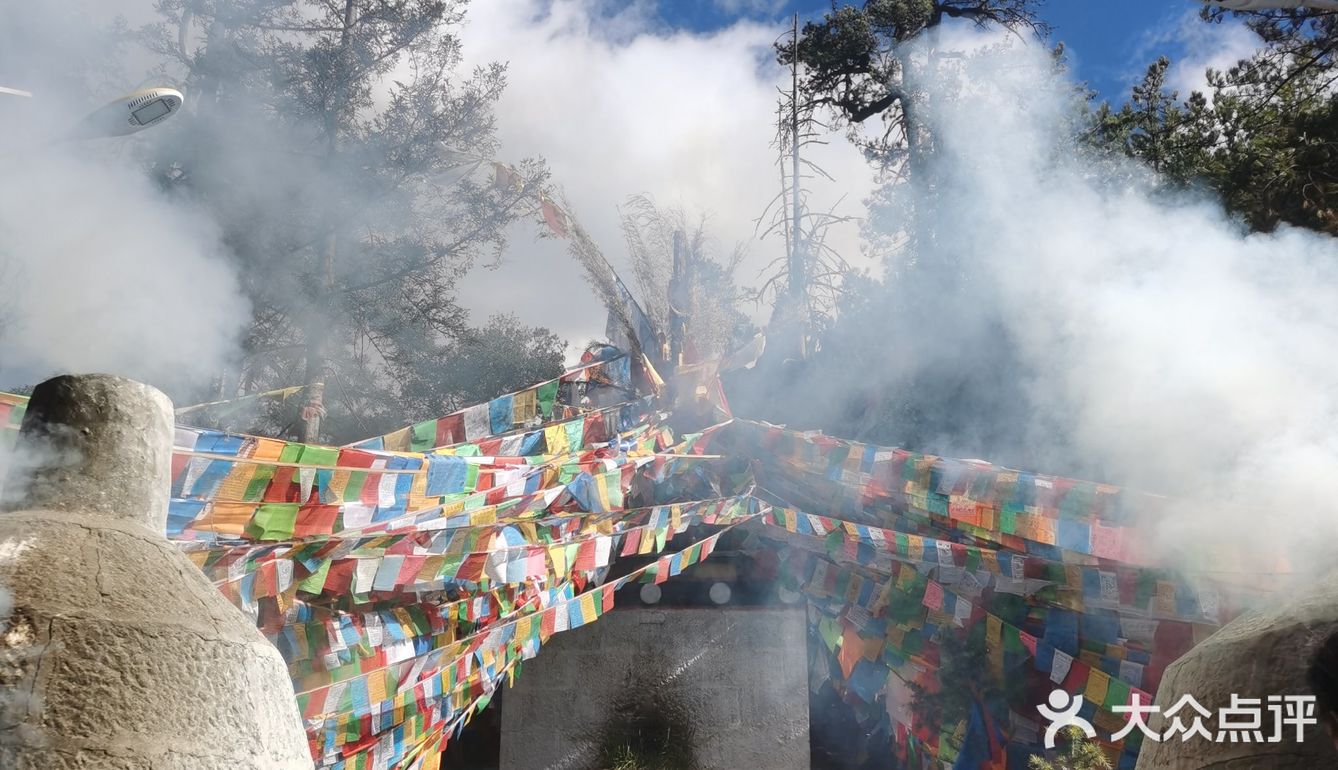 香格里拉小众朝拜寺庙｜本地藏民日常打卡，香火很旺