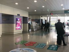 -龙阳路磁悬浮列车总站-停车场