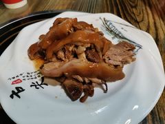 -生活本该如此北京小馆(周庄嘉园店)