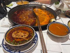 -旧街市鲜货老火锅(大光路店)