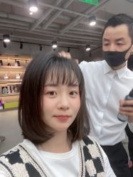 -变画·发型STUDIO