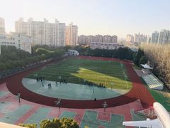 -上海市浦东外事服务学校