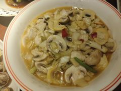 -魏铭鱼头捞饭(晋阳路店)