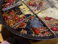 -白乐天毛肚火锅馆(南滨路店)