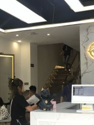 -艾美丽