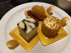 -半岛翡丽海鲜自助餐厅(观风亭店)