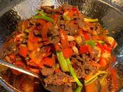 湖南生炒黄牛肉-新辣宴·湖南家常菜·商务聚餐(中粮创芯店)