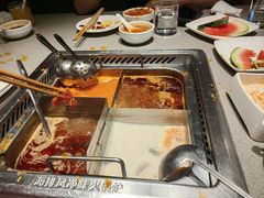 -海底捞火锅(银泰中心店)