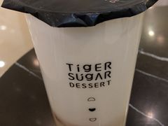 芋頭厚鮮奶-老虎堂黑糖专売