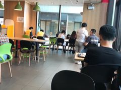 大堂-麦当劳(三亚凤凰机场店)