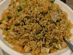 -万龙洲海鲜(大兴绿地缤纷城店)