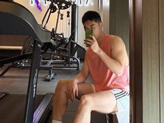 -广州南站万科中心亚朵酒店