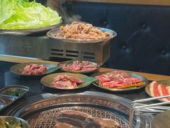 -韩烧牛中牛·甄选黑牛烤肉(黑金店)