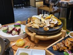 -一朵菌·野生菌探索家火锅(南亚店)