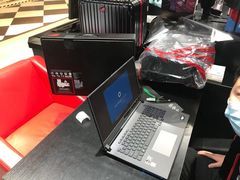 -ROG玩家国度(美罗城店)