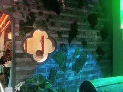 -韵秋荷(宝山龙湖天街店)