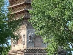 -玲珑塔公园