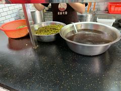 -覃肥叔桂林米粉(粮道街店)