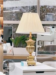 -变画·发型STUDIO