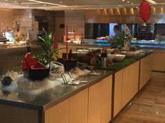 自助取餐区-北京王府井希尔顿酒店·万斯阁西餐厅