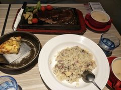 -必胜客(八一店)