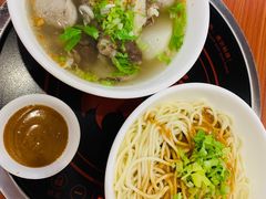 牛丸牛杂捞面-阿波潮汕牛肉火锅·汤粉面(拱北店)
