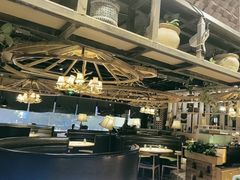 -绿茵小镇中西餐厅(五岭店)