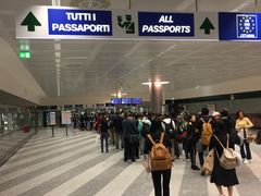 -米兰马尔彭萨国际机场