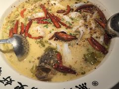 -江渔儿酸菜鱼(映月湖环宇城店)