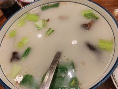 -清真·玛丽亚新疆菜主题餐厅(浙江中路店)