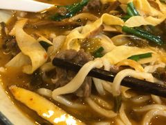 -阿彬生炒牛肉面(解放路店)