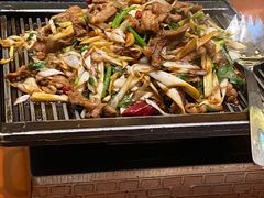 -老街坊美食汇(玉兰大街店)