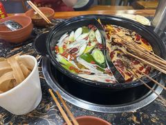 -灌县老妈砂锅串串香(万科红生活广场店)