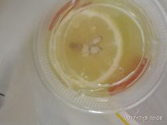 -麦当劳(百联西郊购物中心店)