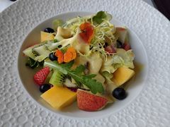 莫斯科花园鲜果时蔬沙拉-马克西姆俄罗斯餐厅(通亚街店)