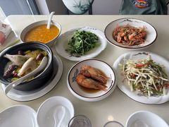 -七的湖·晚芳亭·阳澄湖农家菜·大闸蟹(莲花岛店)
