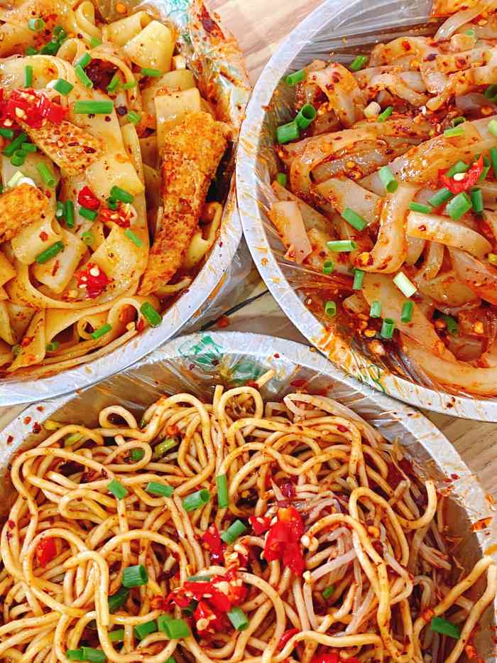 板板桥胖大姐凉粉凉面