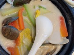 -港丽餐厅(高德置地店)