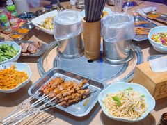-马路牙子烧烤音乐酒馆(望京店)