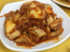 辣白菜炒五花肉-屋里家延边朝鲜族冷面(南园店)