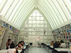 -钟书阁(松江泰晤士小镇店)