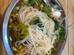 -柳州肥姨妈大骨螺蛳粉(东靖路店)