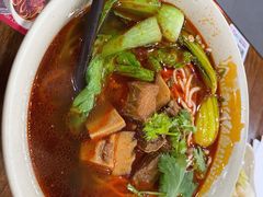 香辣牛肉笋烧面卤蛋套餐-李先生牛肉面大王(沈阳道义南大街店)