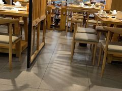 大堂-守柴炉烤鸭(科华中路王府井店)