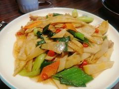 -民间瓦缸煨汤館(嵩山路店)