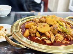 -牛一嘴·兰州牛肉面·大盘鸡(财富中心店)