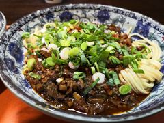 -老新隆牛肉锅贴(新街口店)